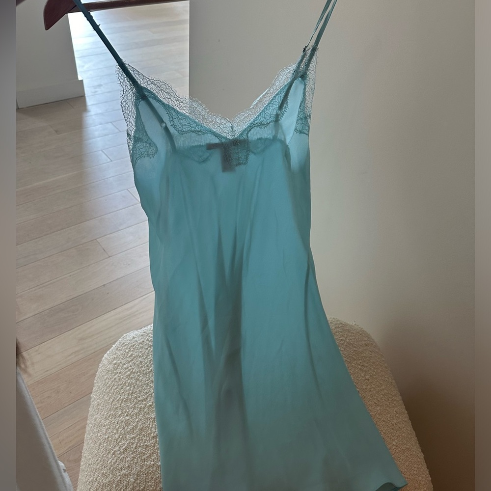 Victoria’s Secret slip night dress never worn .